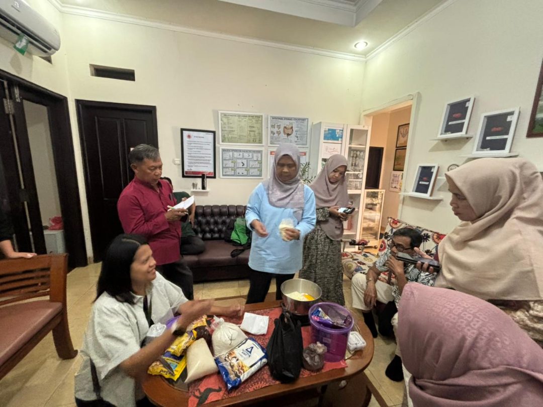 Belajar Bersama Ostomate : Baking Cake Untuk Kesehatan Gastrointestinal  di Museum Ostomi Indonesia